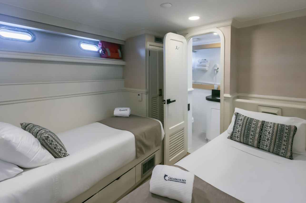 Deluxe Cabin - Galapagos Sky