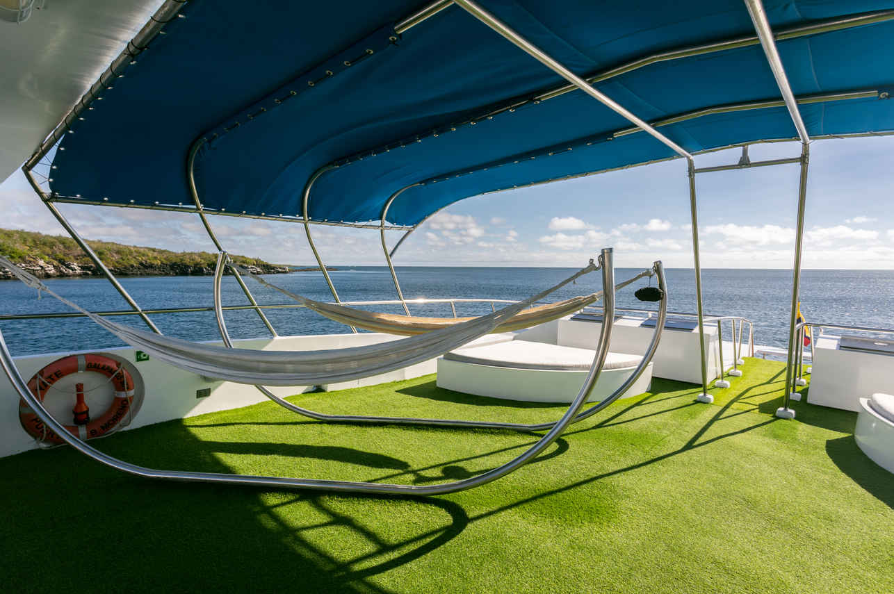 #sundeck - Galapagos Sky