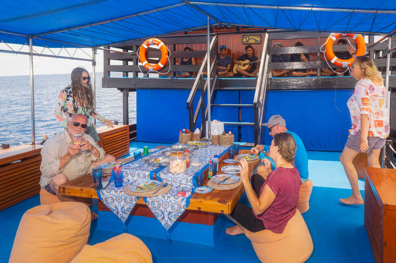 아웃도어 다이닝 - Sunshine