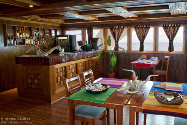 Bar and Lounge Area - Princess Rani