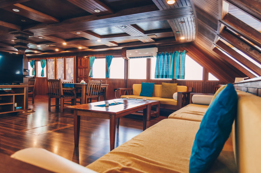 Indoor Saloon - Princess Rani