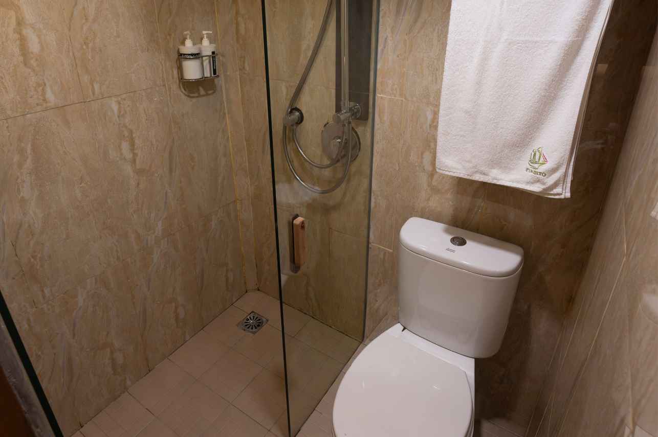 En-Suite bathrooms - Pindito