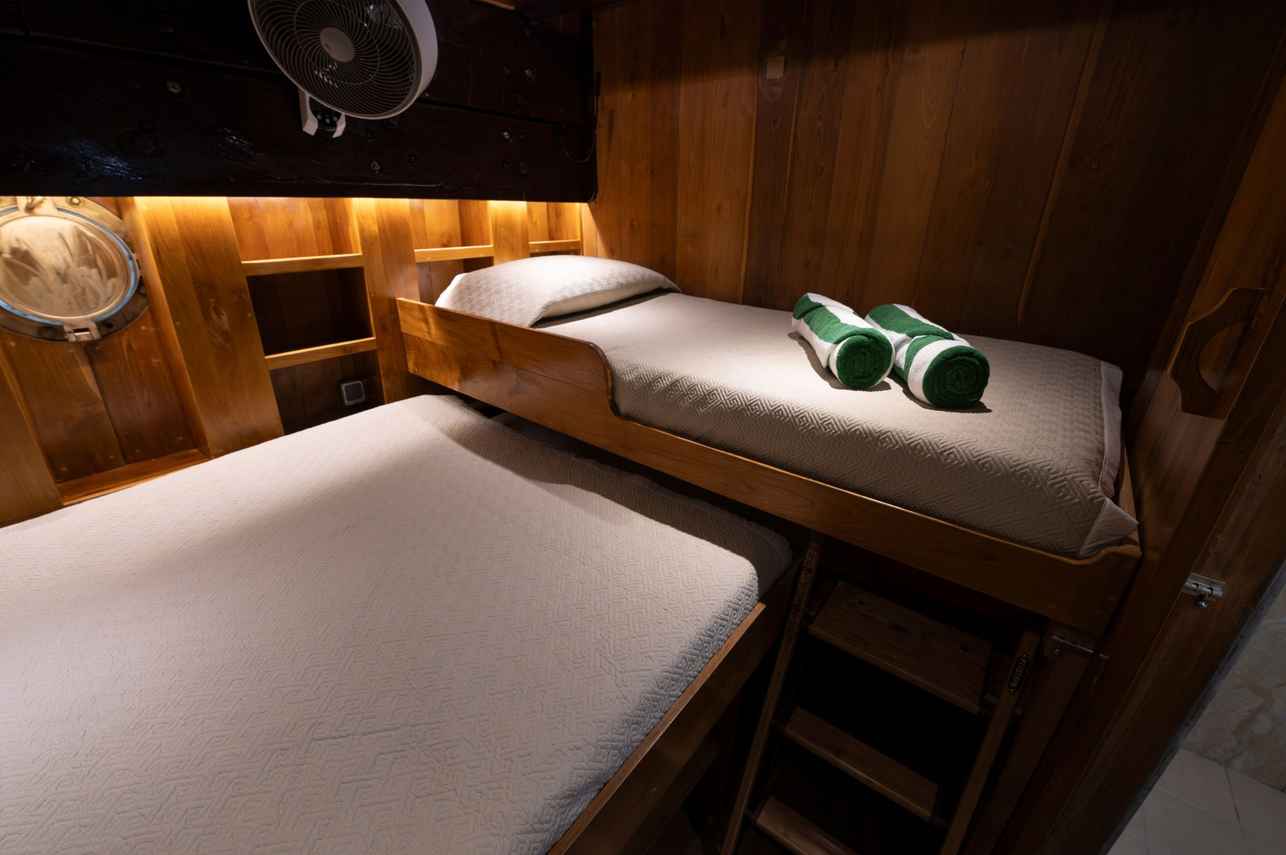 Double Cabin - Pindito