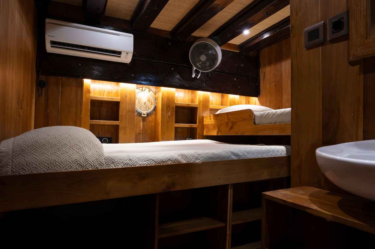 Double Cabin - Pindito