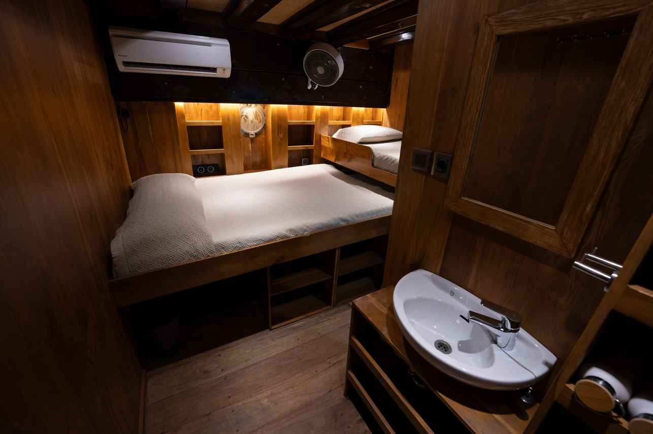 Double Cabin - Pindito
