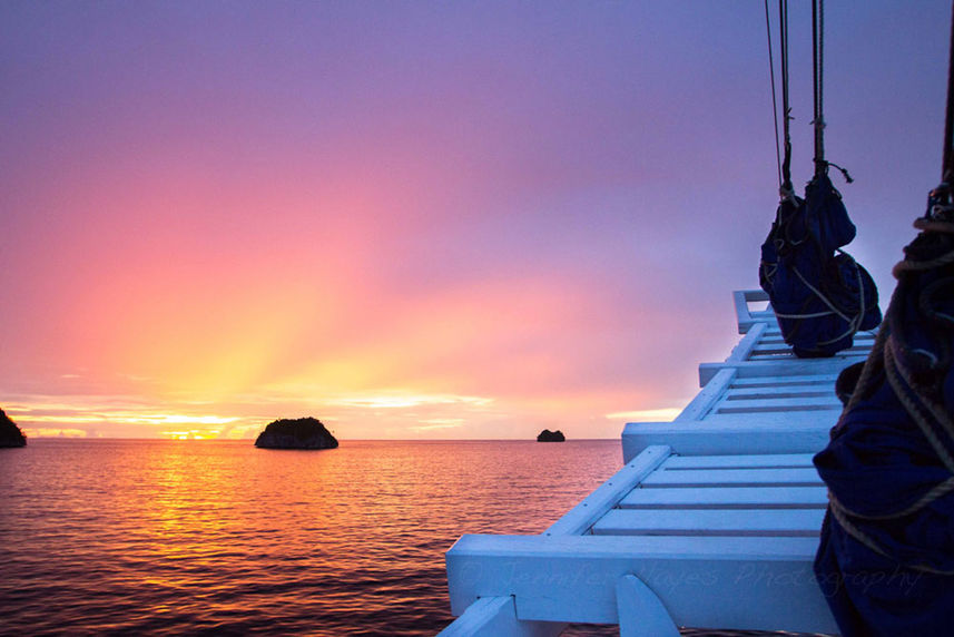 Sunset Views  - Ombak Putih