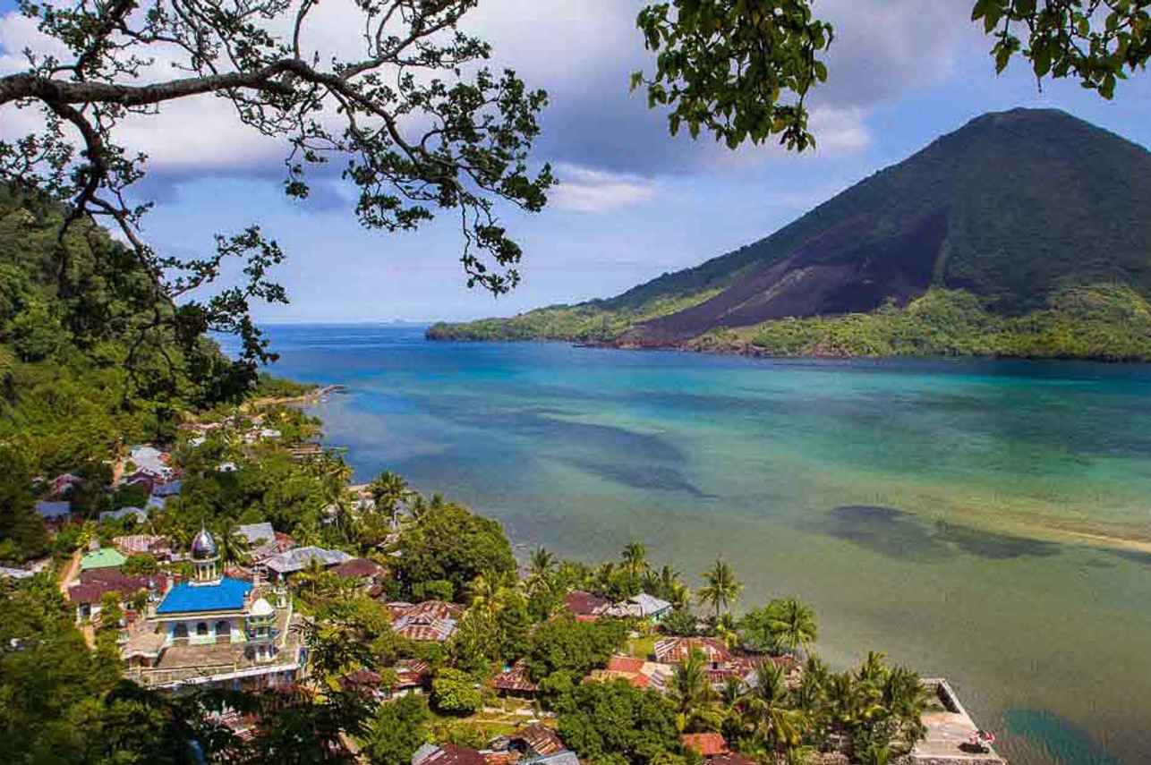 Amazing Indonesian Archipelago scenery