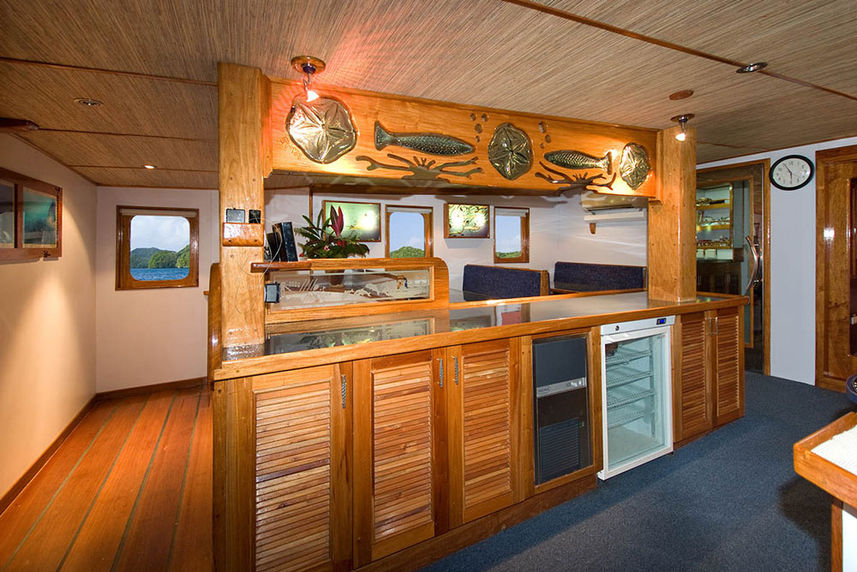 Bar et Salon extérieur - Ocean Hunter 3