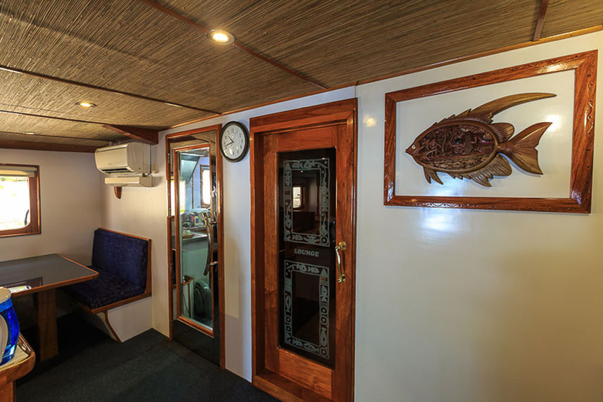 Dining Room - Ocean Hunter 3