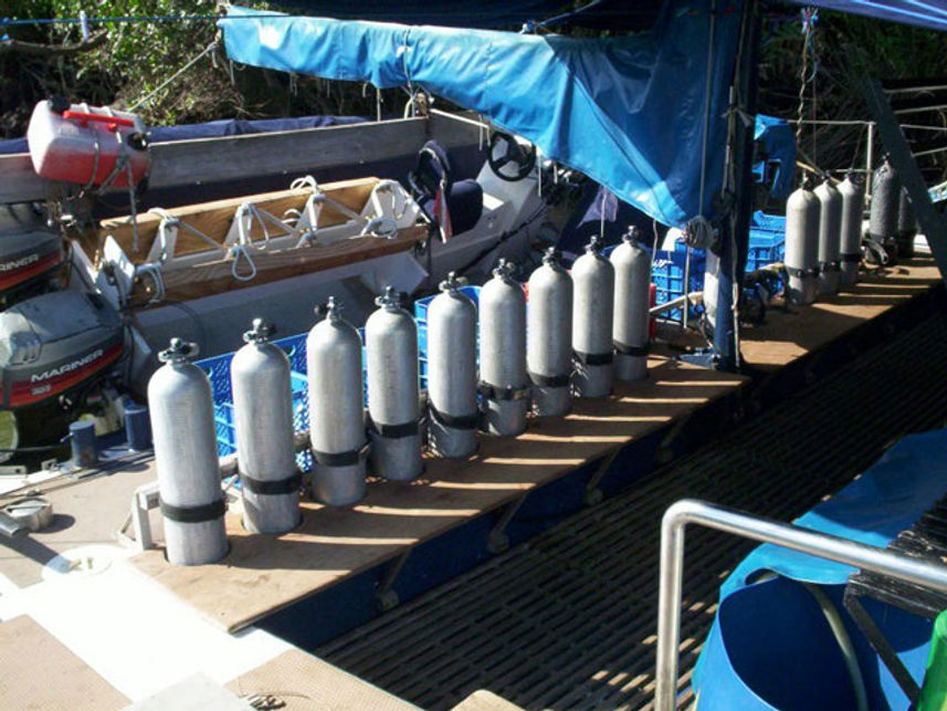 Dive Deck - Inula Catamaran