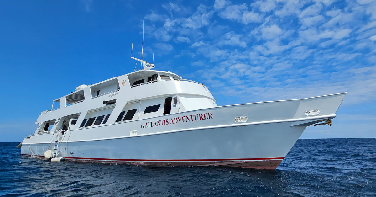 Atlantis Adventurer — vessel photograph