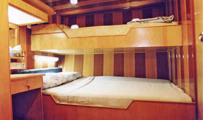 Double/Twin Bunk Bed Cabins