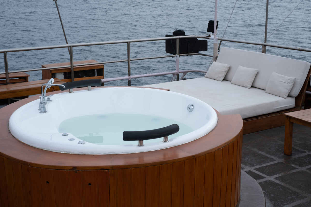 Jacuzzi