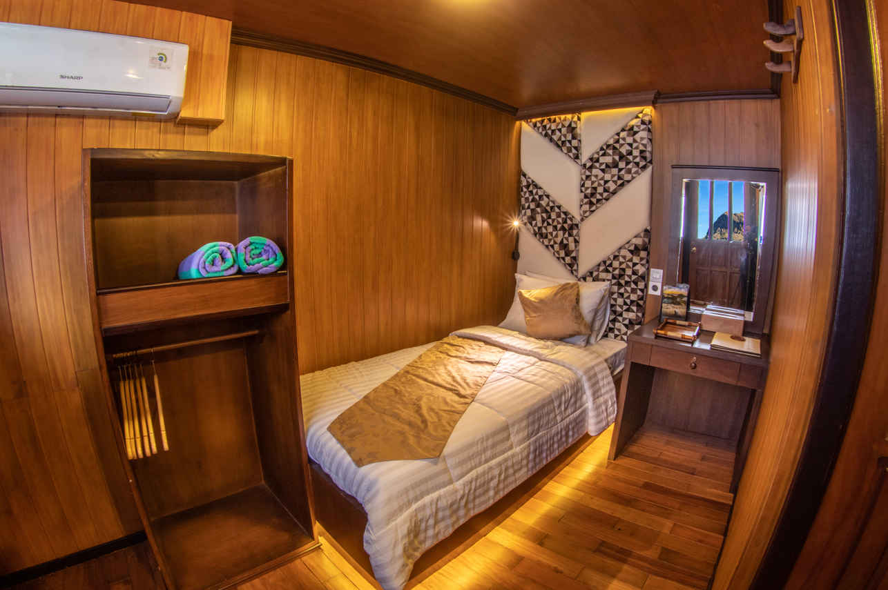 Upper Deck Cabin