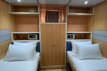 Deluxe Staterooms