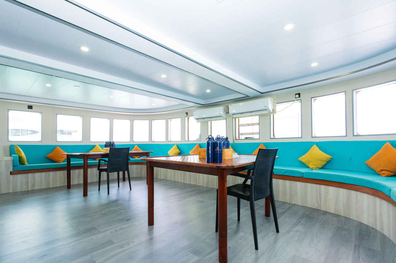 Salon interior - Carpe Diem