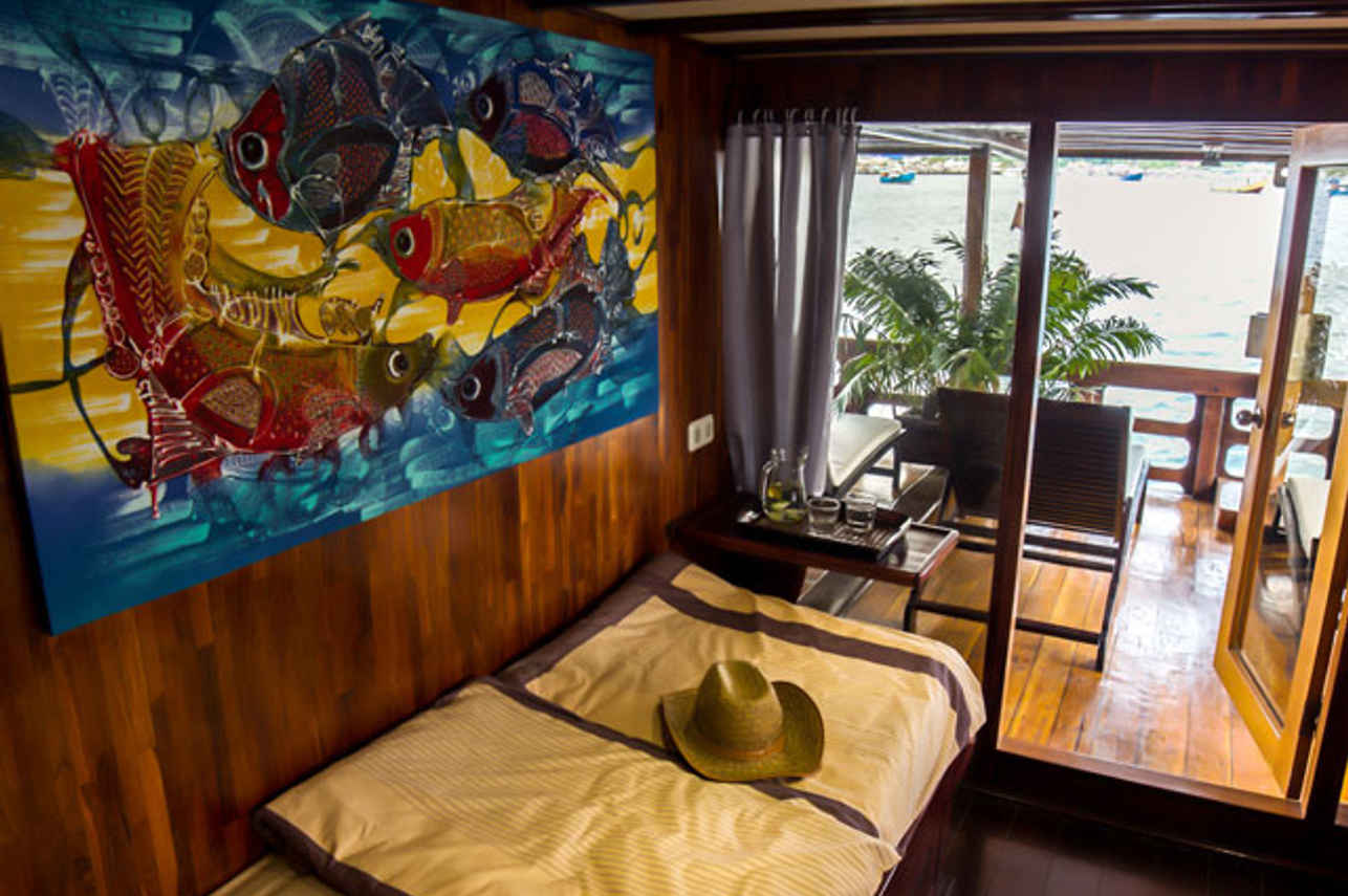 Master Cabin/Suite with terrace (shared) - Euphoria Liveaboard