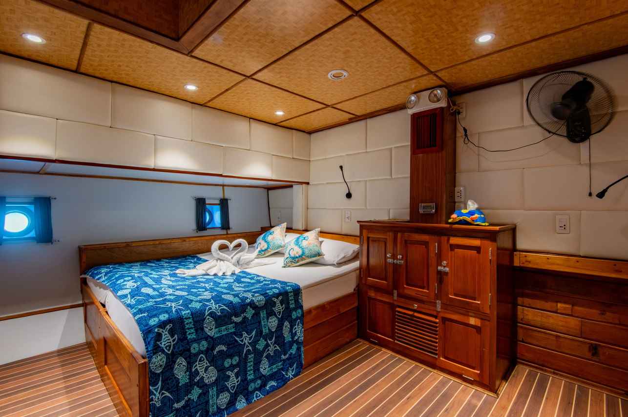 Convertible Twin Cabin