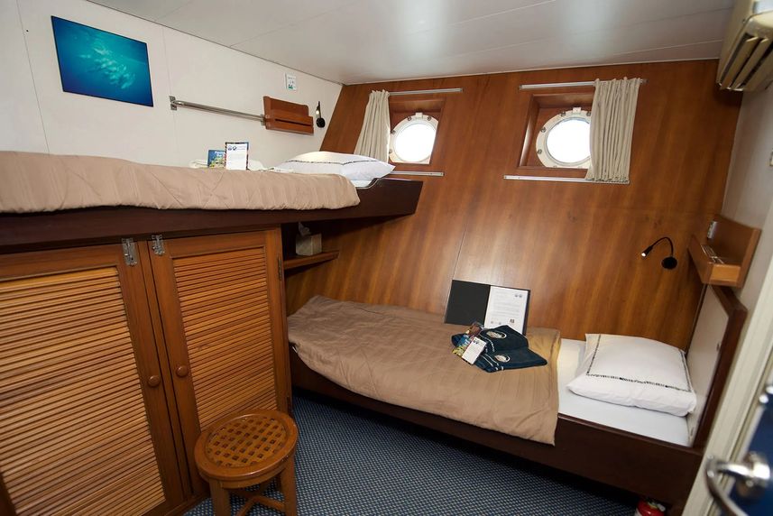 Deluxe Cabin - Raja Ampat Aggressor