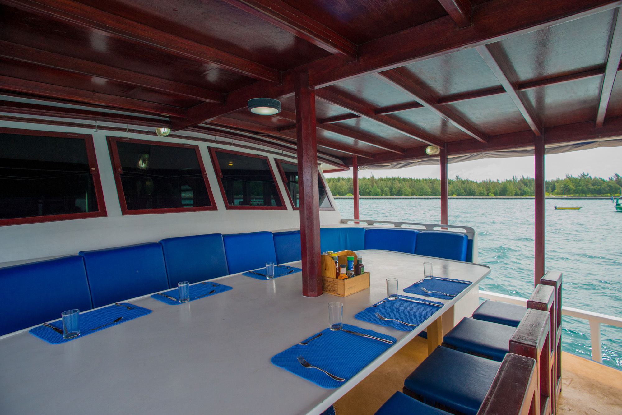 Outdoor Dining - Emperor Atoll Liveaboard Maldives