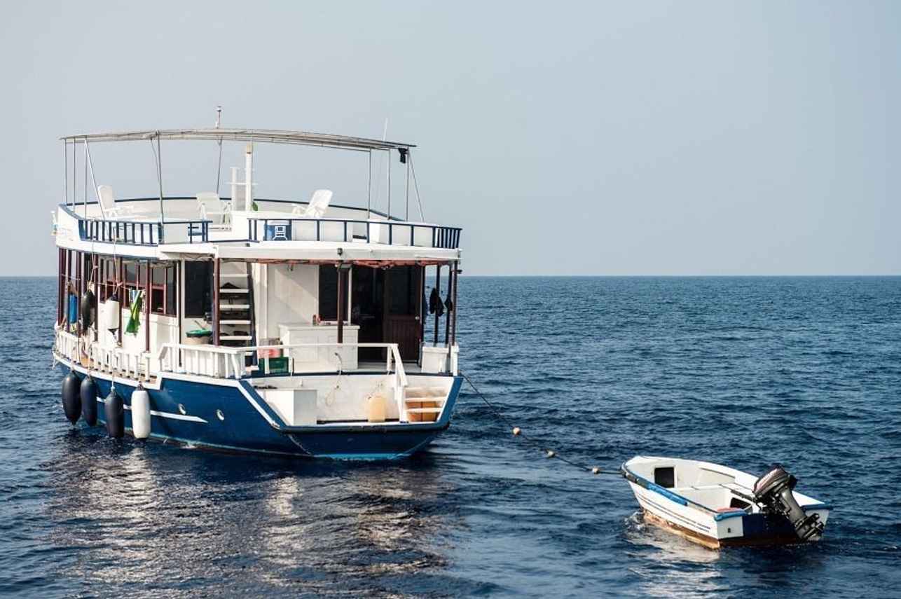 Emperor Atoll Liveaboard Maldives