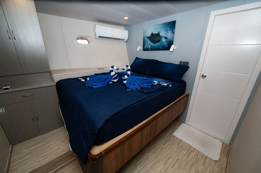 Lower Deck Double Cabin