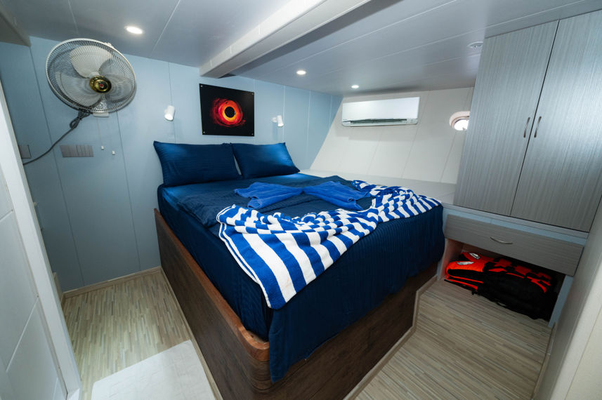 Lower Deck Double Cabin