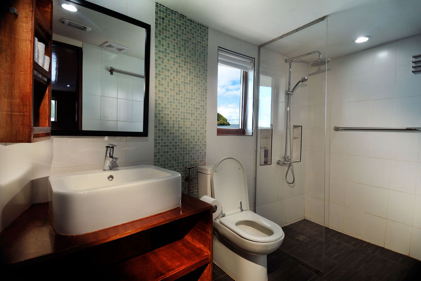 En-Suite bathrooms - Solitude One