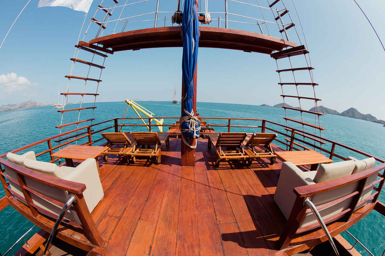 Top Deck
