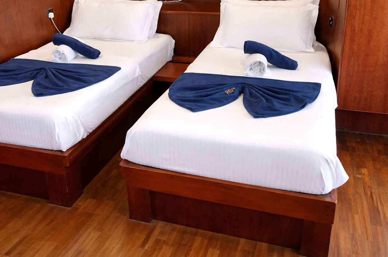 Premium Cabin (#10)