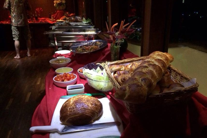 Buffet  - Theia
