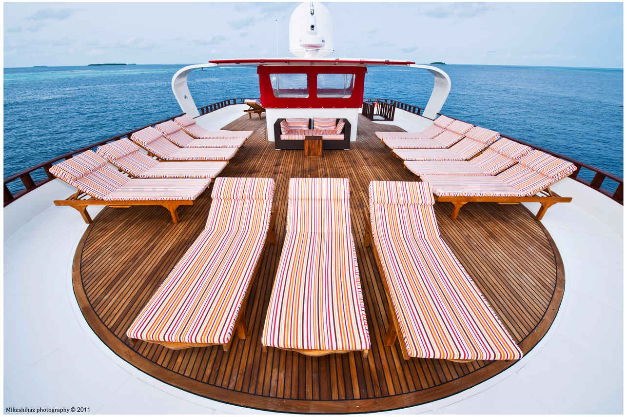 Открытая палуба - Dune Theia