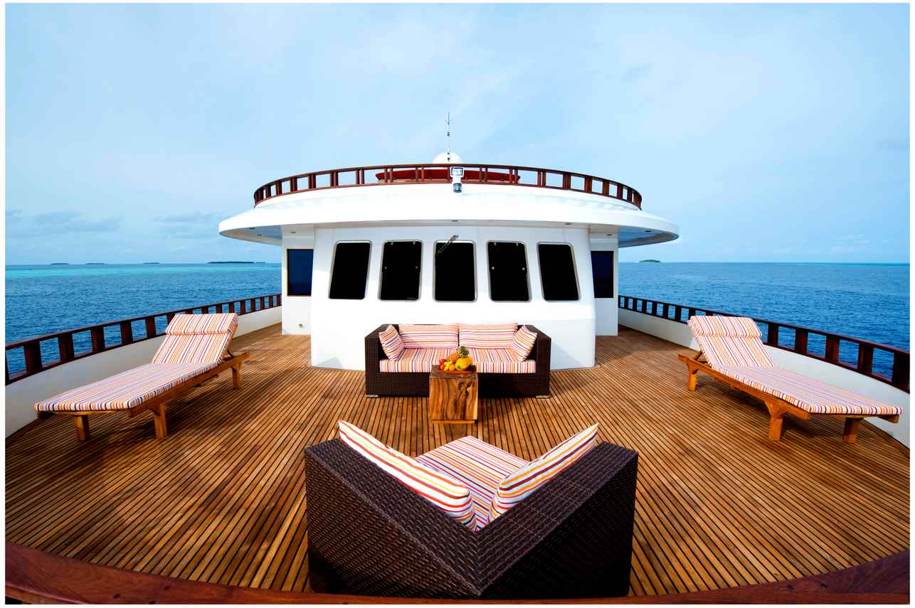 Открытая палуба - Dune Theia