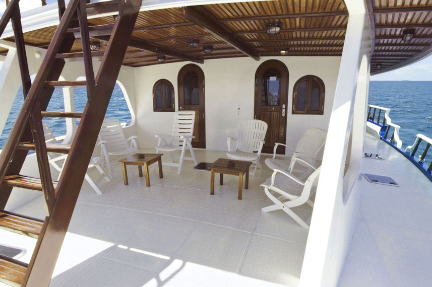 Sun Deck - Maavahi