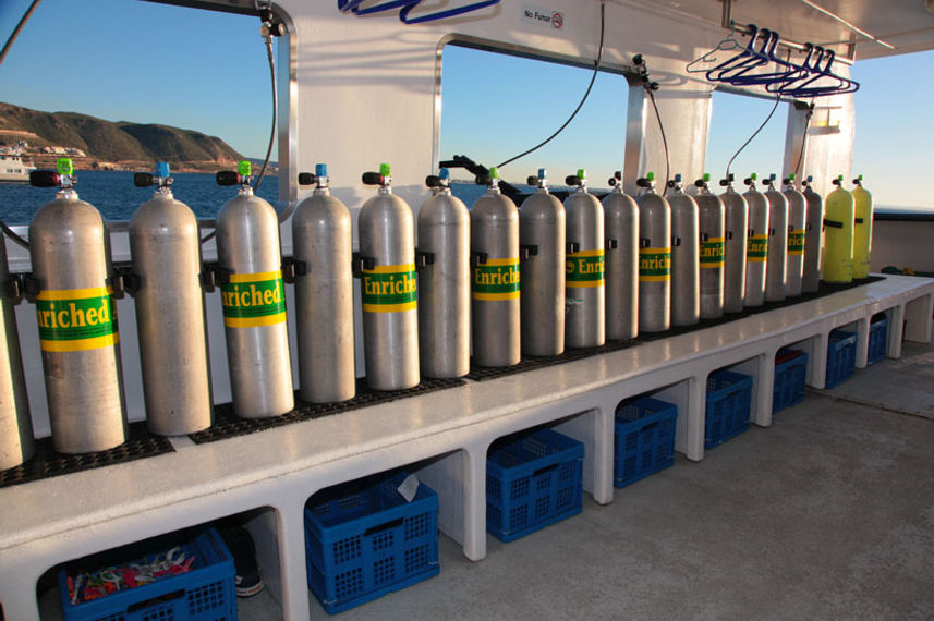 Nitrox available on board