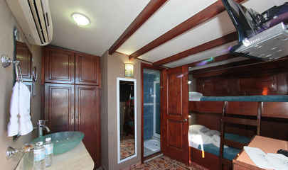 Deluxe Twin Cabins