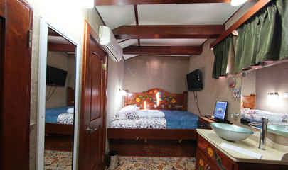 Deluxe Double Cabin