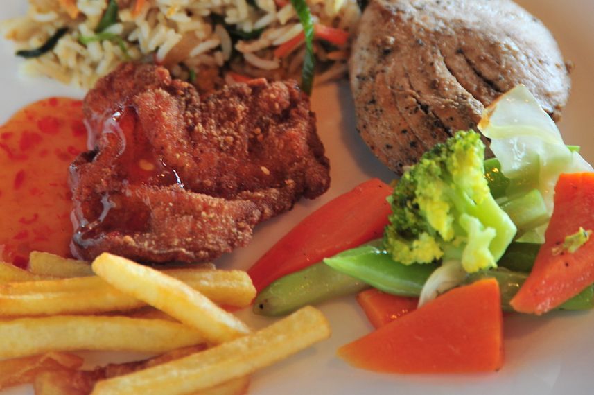All meals provided onboard - Fun Azul