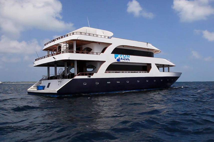 Lots of space to enjoy the Maldives onboard Fun Azul