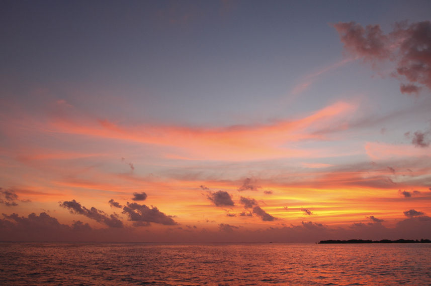 Enjoy spectacular sunsets onboard Fun Azul, Maldives