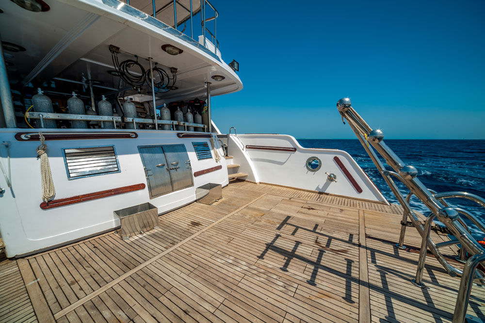 Dive Deck - Golden Dolphin Egypt Liveaboard