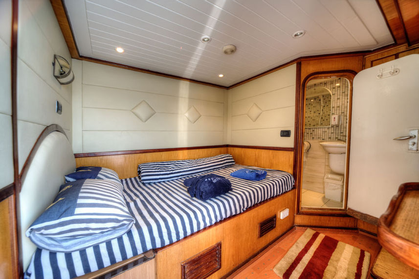 Double Cabin - Golden Dolphin Egypt Liveaboard