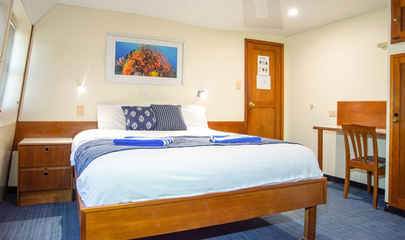 Double Cabin with En-Suite