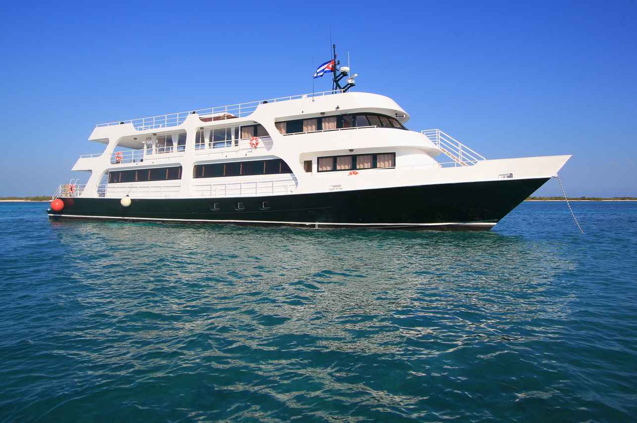 Avalon II Liveaboard Cuba