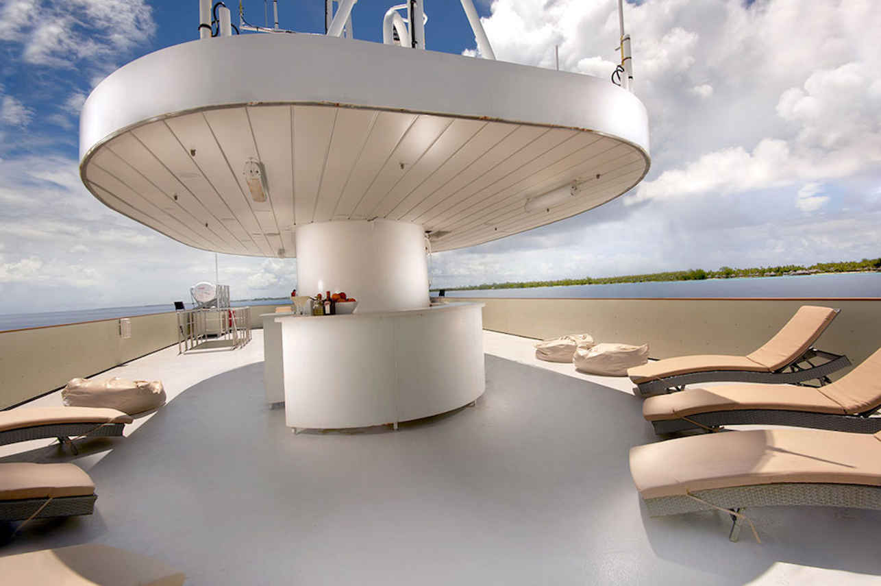 Sun Deck - French Polynesia Master