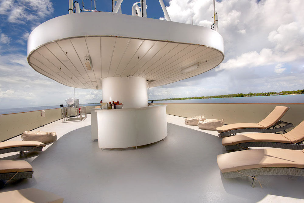 Sun Deck - French Polynesia Master