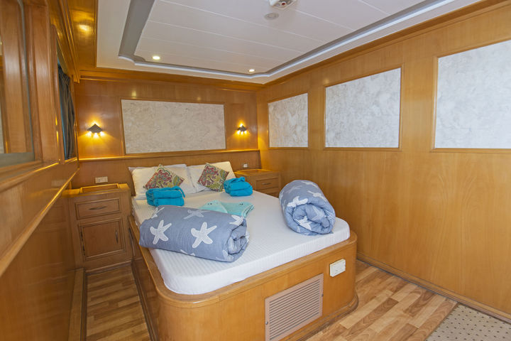 Double Cabins