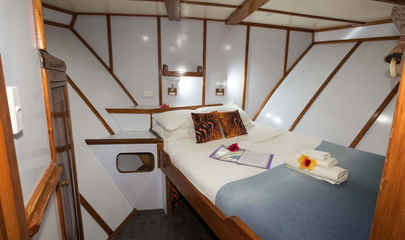 Double Cabin (# 7)