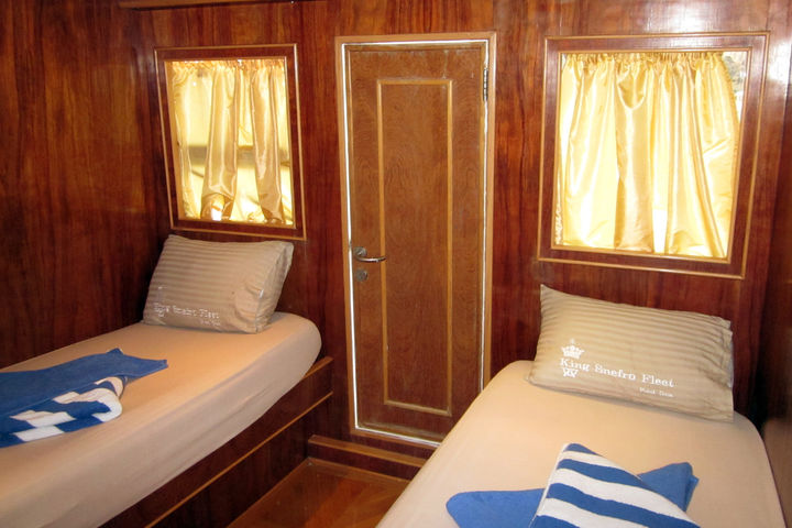 Twin Cabin - Upper Deck