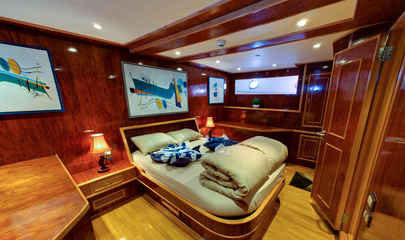 Master Suite - Lower Deck